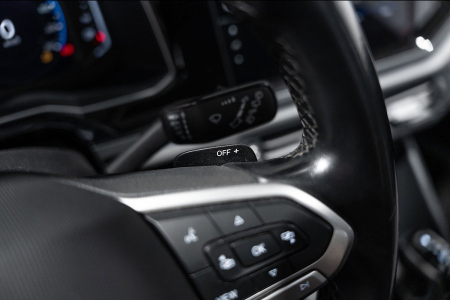 Volkswagen Polo 1.0 TSI R-line DSG Pano IQ Navi Camera