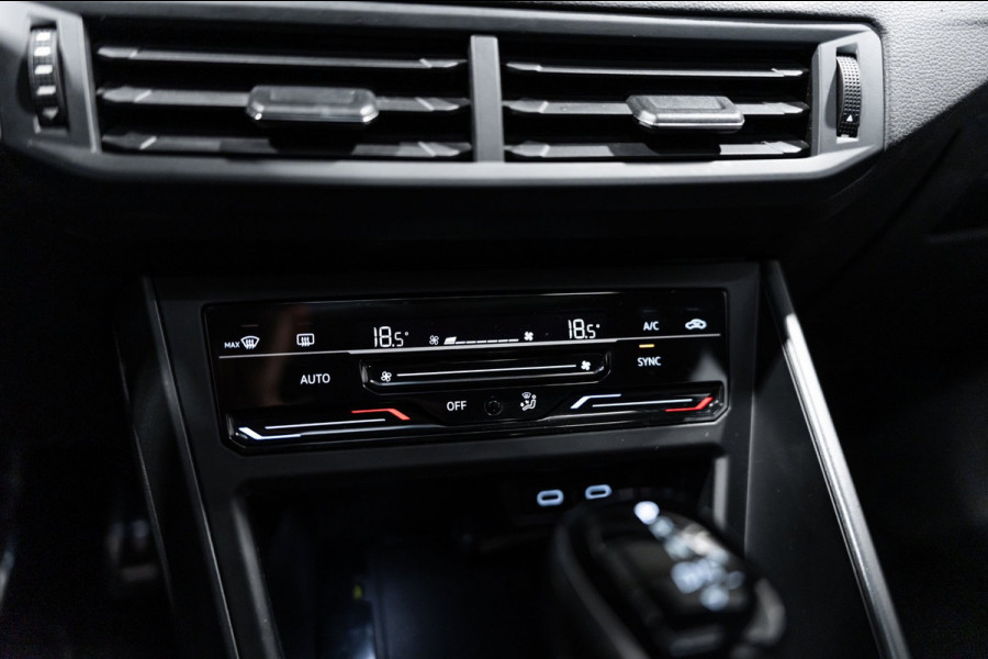 Volkswagen Polo 1.0 TSI R-line DSG Pano IQ Navi Camera