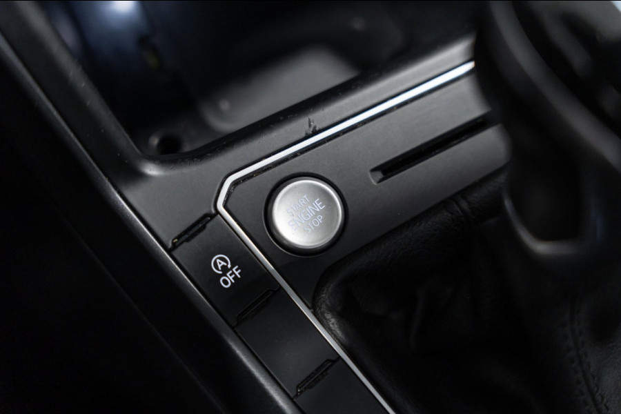 Volkswagen Polo 1.0 TSI R-line DSG Pano IQ Navi Camera