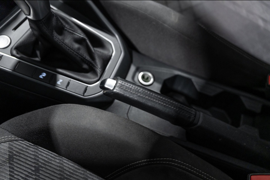 Volkswagen Polo 1.0 TSI R-line DSG Pano IQ Navi Camera