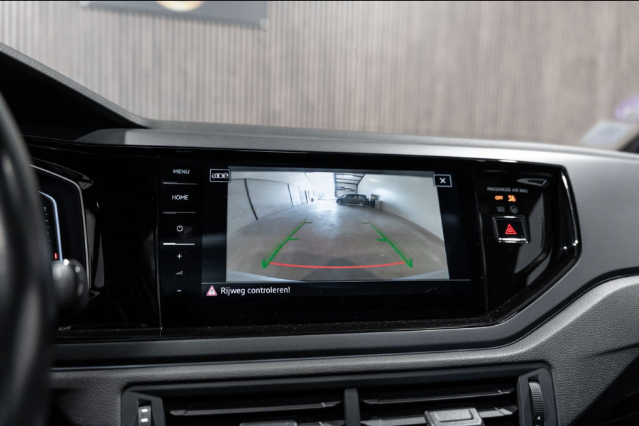 Volkswagen Polo 1.0 TSI R-line DSG Pano IQ Navi Camera