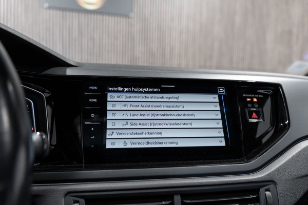 Volkswagen Polo 1.0 TSI R-line DSG Pano IQ Navi Camera