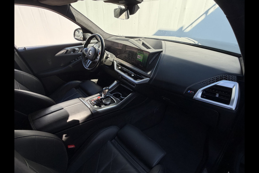 BMW XM PHEV 30 kWh Driving Assistant Professional B&W HUD Massage 360° Elek.Trekhaak Orig.NL BOMVOL!