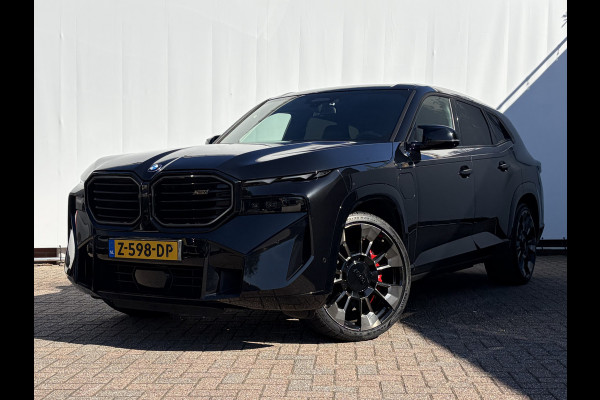 BMW XM PHEV 30 kWh Driving Assistant Professional B&W HUD Massage 360° Elek.Trekhaak Orig.NL BOMVOL!