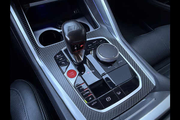 BMW XM PHEV 30 kWh Driving Assistant Professional B&W HUD Massage 360° Elek.Trekhaak Orig.NL BOMVOL!