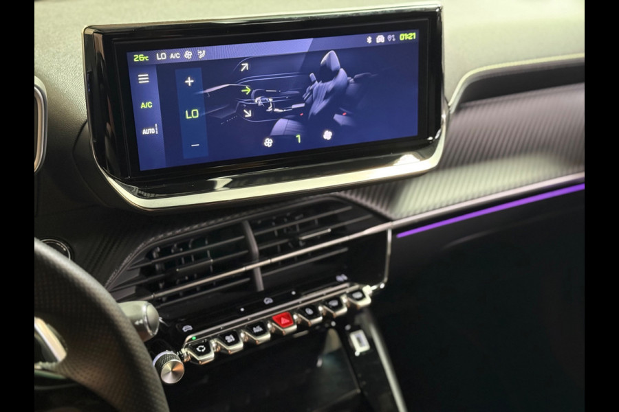 Peugeot 2008 1.2 PureTech 130 GT | 360 Camera | Carplay | Led | Sfeerverlichting