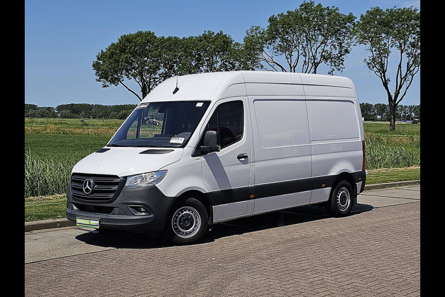 Mercedes-Benz Sprinter 314 2.2 CDI L2H2 Mbux10 Automaat Trekhaak Camera 3-Zits-Leer Euro6 MF-Stuurwiel Leer