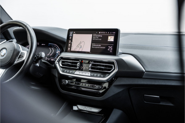 BMW X3 xDrive30e High Executive Leder / Head-Up / HiFi / Trekhaak / 360 camera