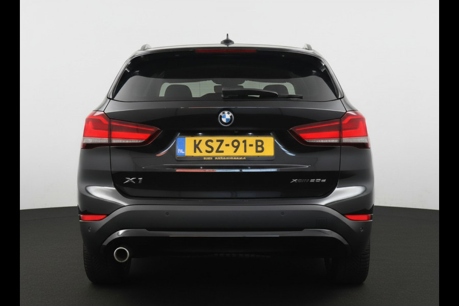 BMW X1 xDrive25e Executive CAMERA/NAVI/HEAD-UP