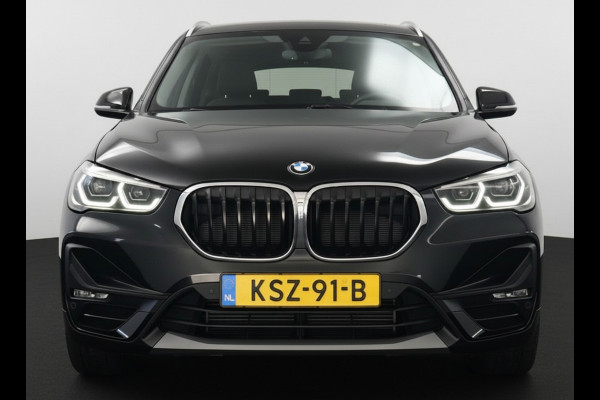 BMW X1 xDrive25e Executive CAMERA/NAVI/HEAD-UP