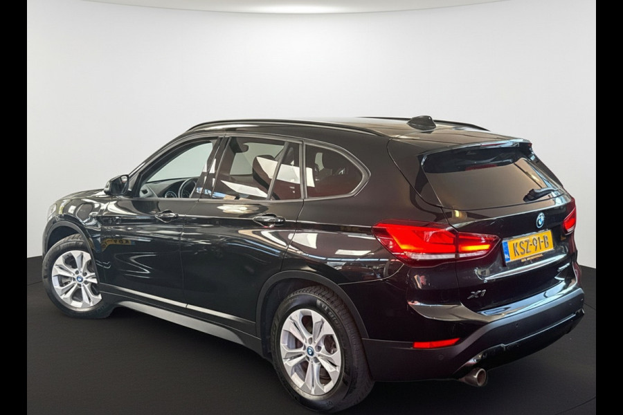 BMW X1 xDrive25e Executive CAMERA/NAVI/HEAD-UP