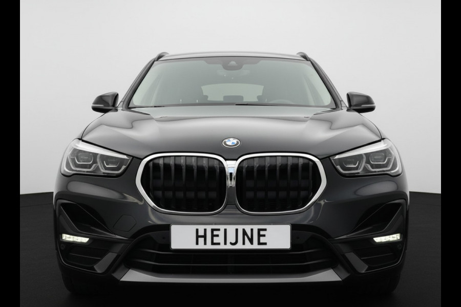 BMW X1 xDrive25e Executive CAMERA/NAVI/HEAD-UP