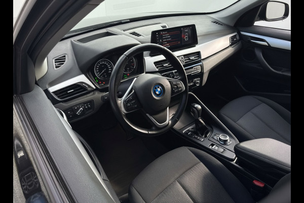 BMW X1 xDrive25e Executive CAMERA/NAVI/HEAD-UP