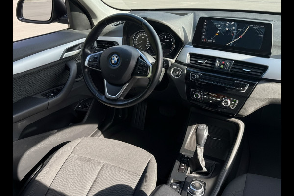 BMW X1 xDrive25e Executive CAMERA/NAVI/HEAD-UP