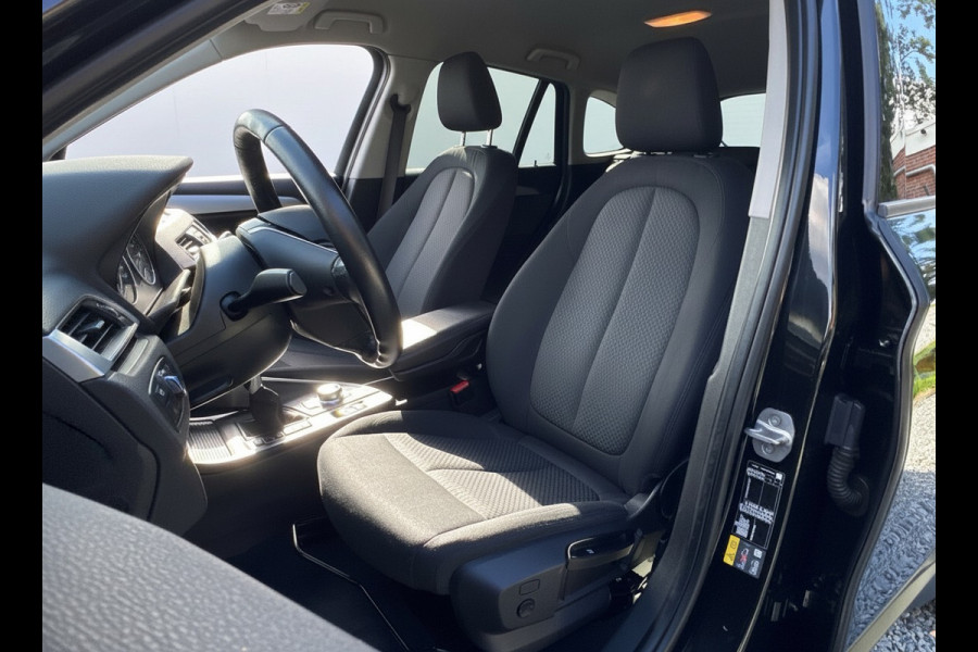 BMW X1 xDrive25e Executive CAMERA/NAVI/HEAD-UP