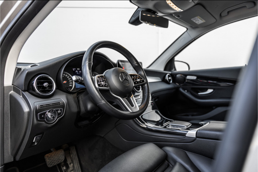 Mercedes-Benz GLC 300e 4MATIC Camera / Leder / Led / Chroom