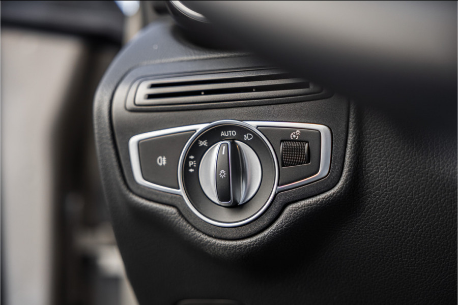 Mercedes-Benz GLC 300e 4MATIC Camera / Leder / Led / Chroom