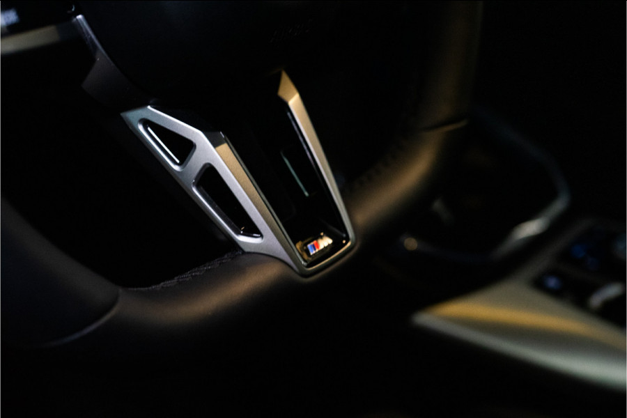 BMW X3 30e xDrive M-Sport 299PK | Sophisto | Glow | Pano | Harman/Kardon | Sfeer | 360 | VOL! Fabrieksgarantie