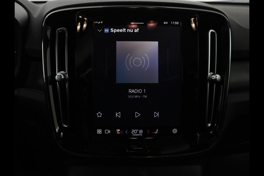 Volvo C40 Recharge Twin Intro Edition 78 kWh | SOH 91,2% | Panoramadak | Leder/alcantara | Memory | Stuur/stoel verwarming | Carplay | Harman/Kardon | 360 camera | Park assist