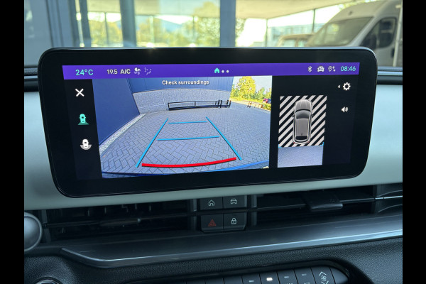 Fiat 600E La Prima 54 kWh Achteruitrijcamera - Airco - Apple carplay - Parkeersensoren - Navigatie - Draadloze telefoonoplader - Stoelverwarming - Voorstoelen met massagefunctie - Led verlichting - Bluetooth - Cruise control - Dodehoek detectie - Keyless start/ entry - Licht metalen velgen 18 inch - Stuur multifunctioneel