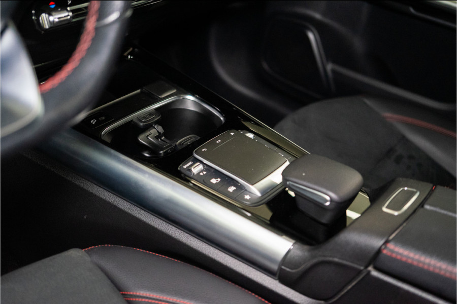 Mercedes-Benz GLA 250 e AMG 218PK | Pano | Keyless | Dodehoek | ACC | Carplay | 12 MND Garantie