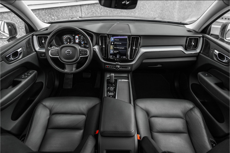 Volvo XC60 2.0 Recharge T6 AWD Business Pro Leder / Pano / Harman Kardon / Camera /