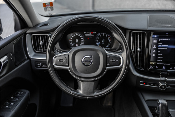 Volvo XC60 2.0 Recharge T6 AWD Business Pro Leder / Pano / Harman Kardon / Camera /