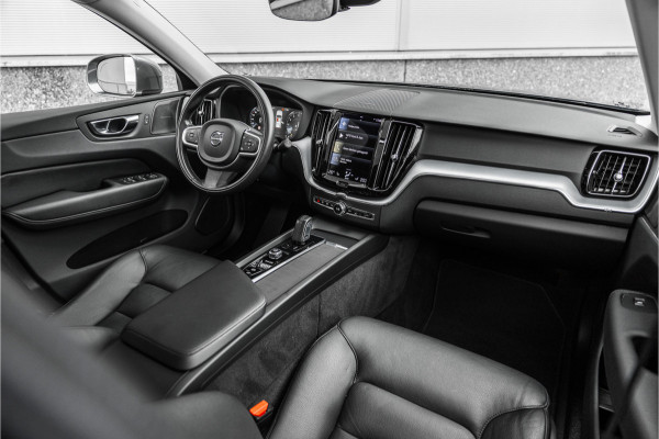 Volvo XC60 2.0 Recharge T6 AWD Business Pro Leder / Pano / Harman Kardon / Camera /