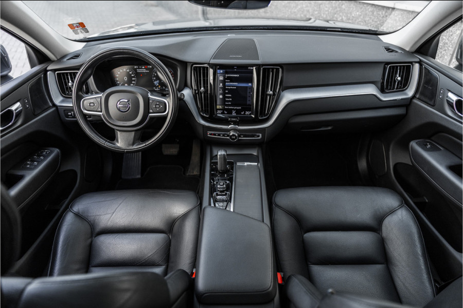 Volvo XC60 2.0 Recharge T6 AWD Business Pro Leder / Pano / Harman Kardon / Camera /