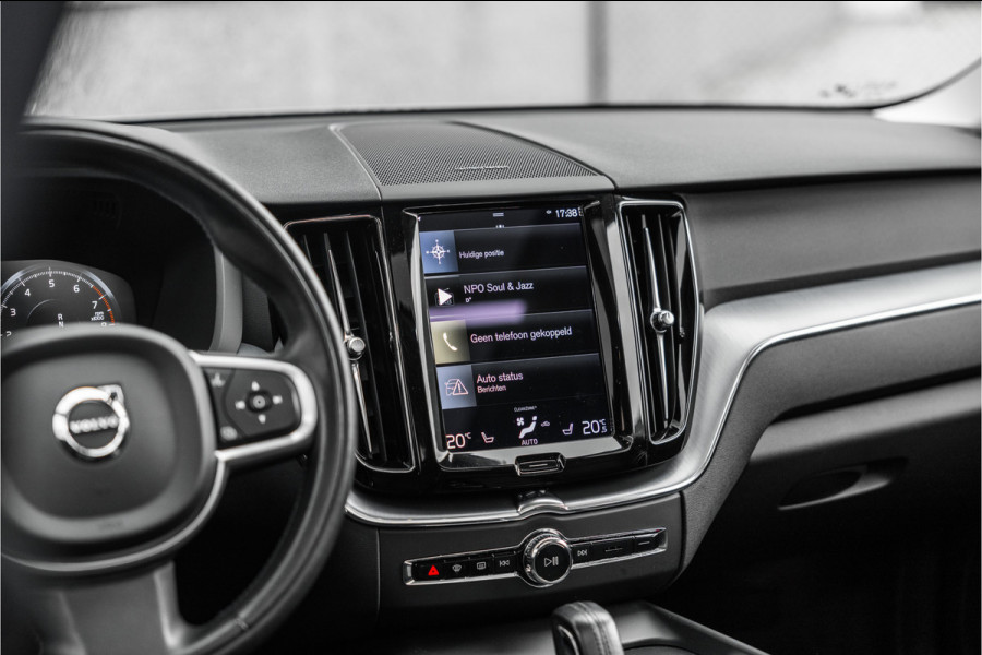 Volvo XC60 2.0 Recharge T6 AWD Business Pro Leder / Pano / Harman Kardon / Camera /