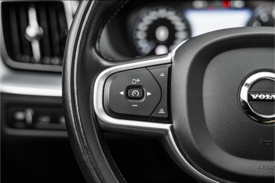 Volvo XC60 2.0 Recharge T6 AWD Business Pro Leder / Pano / Harman Kardon / Camera /