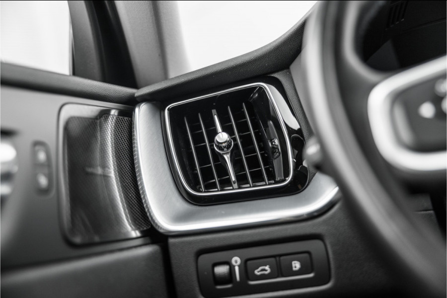 Volvo XC60 2.0 Recharge T6 AWD Business Pro Leder / Pano / Harman Kardon / Camera /