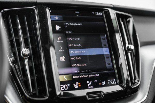 Volvo XC60 2.0 Recharge T6 AWD Business Pro Leder / Pano / Harman Kardon / Camera /