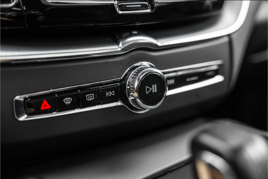Volvo XC60 2.0 Recharge T6 AWD Business Pro Leder / Pano / Harman Kardon / Camera /