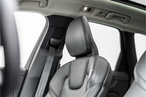Volvo XC60 2.0 Recharge T6 AWD Business Pro Leder / Pano / Harman Kardon / Camera /