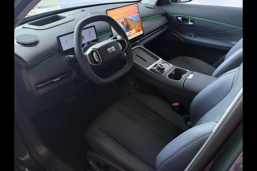 GEELY Starray EM-i MAX+ PHEV LONG RANGE NIEUWE AUTO | 29,8 kWh ACCU | 136 KM WLTP | PANORAMADAK | STOELVERWARMING/KOELING | LEER | MET MASSAGE