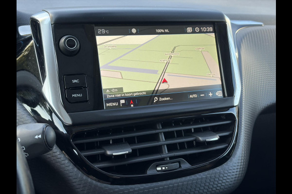 Peugeot 2008 1.2 PureTech Allure D-riem vv in 2025 l Trekhaak l 131pk l Pano l Camera l Carplay l Navi l Halfleder l Clima l Cruise l 6 Bak l 2e Eigenaar l Pdc l N.A.P l Apk tot 01-2027