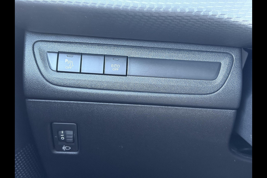 Peugeot 2008 1.2 PureTech Allure D-riem vv in 2025 l Trekhaak l 131pk l Pano l Camera l Carplay l Navi l Halfleder l Clima l Cruise l 6 Bak l 2e Eigenaar l Pdc l N.A.P l Apk tot 01-2027