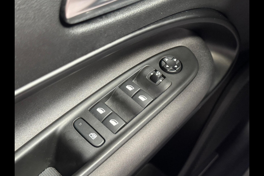 Alfa Romeo junior 1.2 Turbo Hybrid Ibrida Speciale | Matrix LED | Stoelverwarming | Prijs is rijklaar