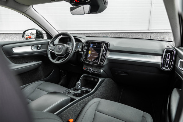 Volvo XC40 1.5 T4 Recharge Inscription Expression Carplay / Android Auto / Climate Control /