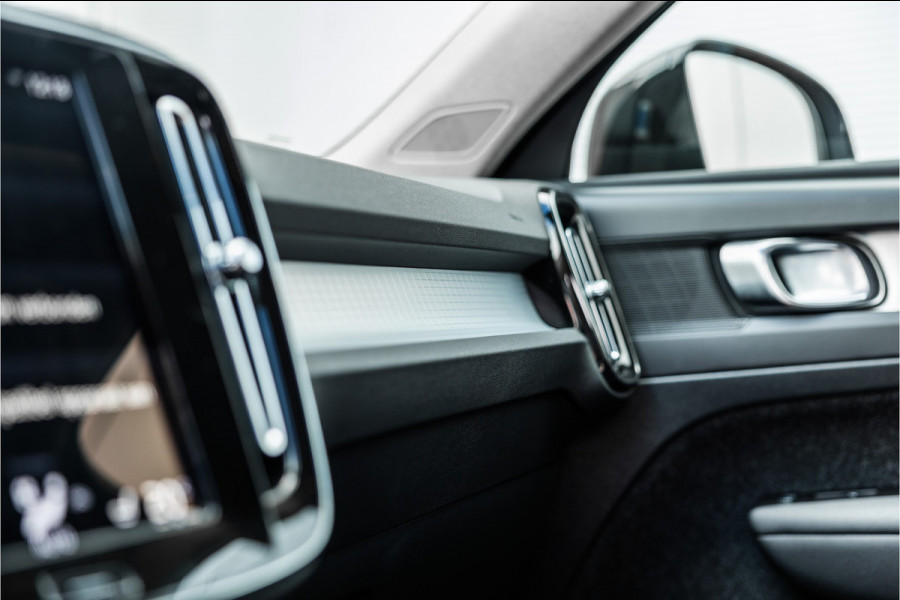 Volvo XC40 1.5 T4 Recharge Inscription Expression Carplay / Android Auto / Climate Control /