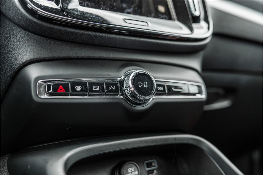 Volvo XC40 1.5 T4 Recharge Inscription Expression Carplay / Android Auto / Climate Control /