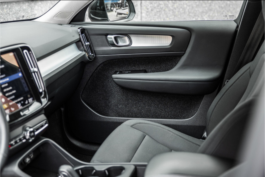 Volvo XC40 1.5 T4 Recharge Inscription Expression Carplay / Android Auto / Climate Control /