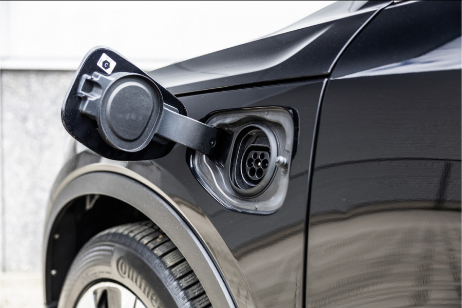 Volvo XC40 1.5 T4 Recharge Inscription Expression Carplay / Android Auto / Climate Control /