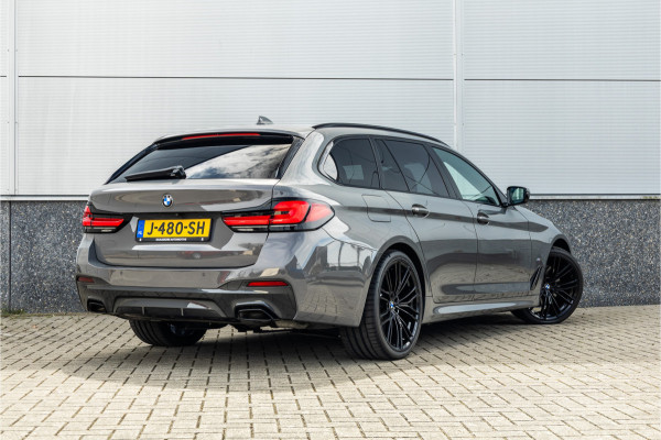 BMW 5 Serie Touring 530i High Executive M-Sport 20inch / Bernina Grau / Pano / Camera / Laser