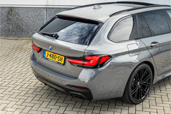 BMW 5 Serie Touring 530i High Executive M-Sport 20inch / Bernina Grau / Pano / Camera / Laser