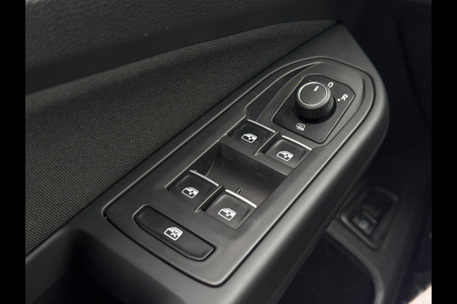 Volkswagen Golf 204PK eHybrid [PHEV] STYLE NAVI/ELEK. STOEL/STUURW. VERW.