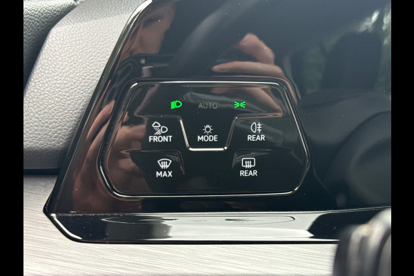 Volkswagen Golf 204PK eHybrid [PHEV] STYLE NAVI/ELEK. STOEL/STUURW. VERW.