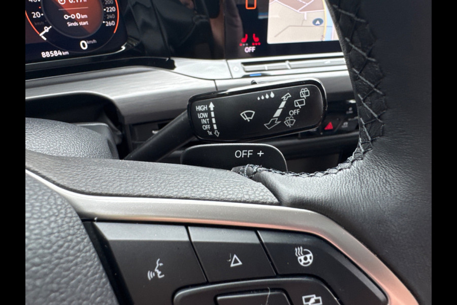 Volkswagen Golf 204PK eHybrid [PHEV] STYLE NAVI/ELEK. STOEL/STUURW. VERW.