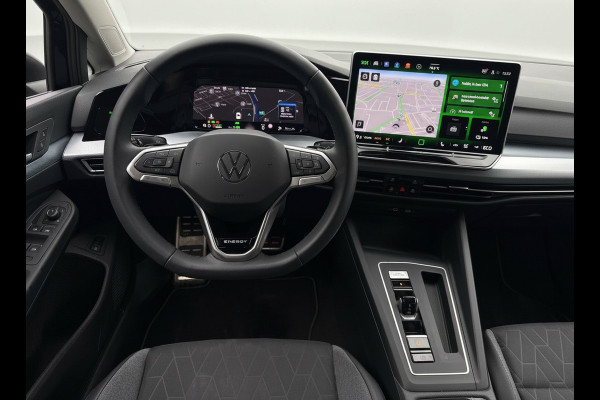 Volkswagen Golf 1.5 eHybrid 204PK [PHEV] LIFE NAVI/CARPLAY/CAMERA/TREKHAAK